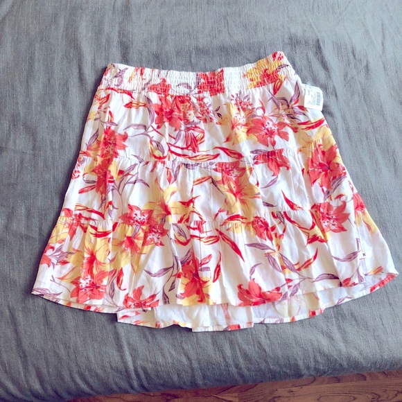 Hurley tiered mini skirt - Picture 1 of 13